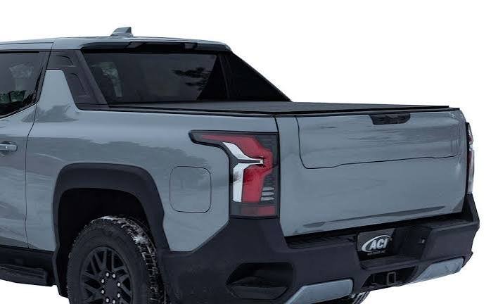 Lomax Tonneau Cover Silverado